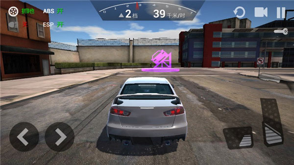 瘋狂賽車駕駛（1）