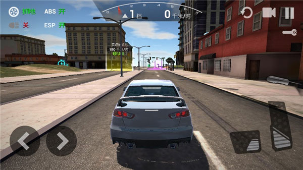 疯狂赛车驾驶无限金币版（0）